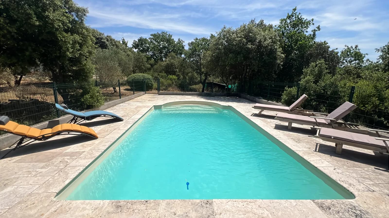 Le Jas des papillons, 23 ha vue Sainte Baume